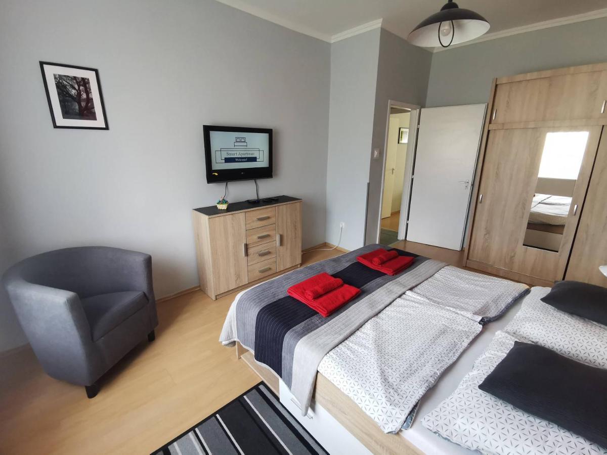 Smart Szallas Apartman มิชโคลซ์ ภายนอก รูปภาพ
