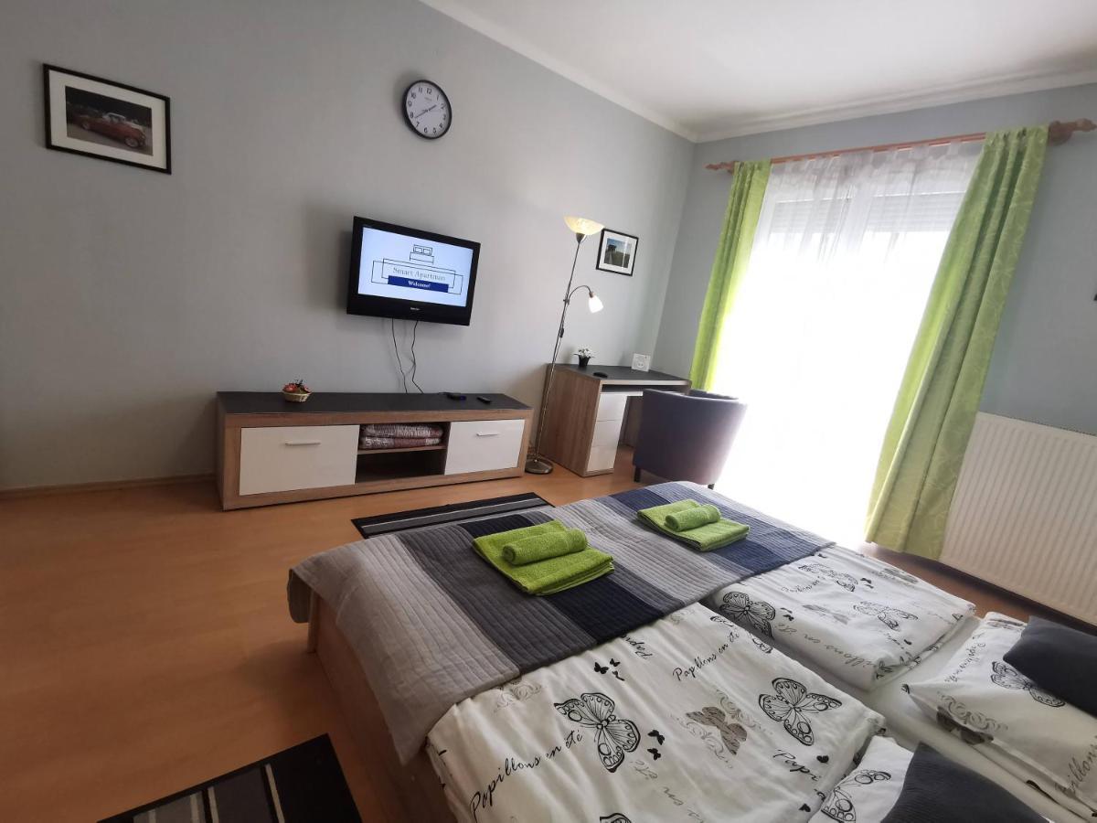 Smart Szallas Apartman มิชโคลซ์ ภายนอก รูปภาพ